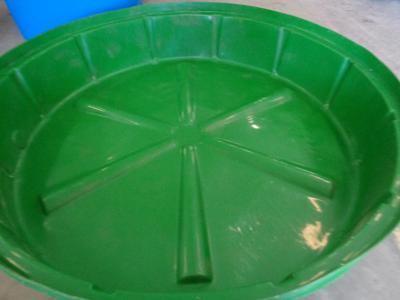 24 inch round plastic tub