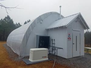 Aquaponic MicroFarm greenhosue 02